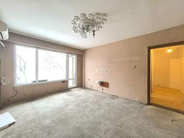 For sale - Apartment in Rodina 1,  Ruse