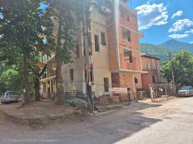 Vânzare - Apartament în Țentăr,  Vrața