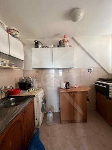 Kira - Apartman olarak Pogrebi,  Varna