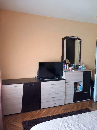 Vânzare - Apartament în Levski,  Varna