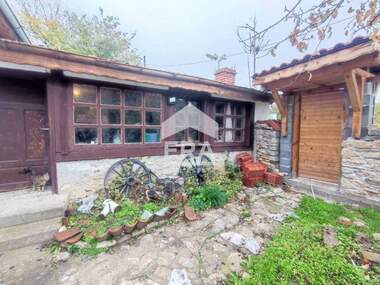 Vânzare - Casă în Zlatna Livada,  Stara Zagora