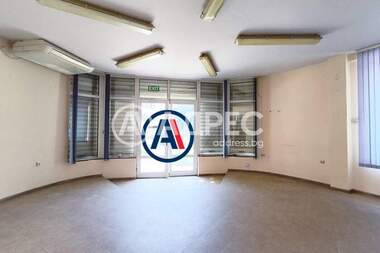 For rent - Store/Office/Beauty saloon/Venue/Dental office in Avren,  Iambol