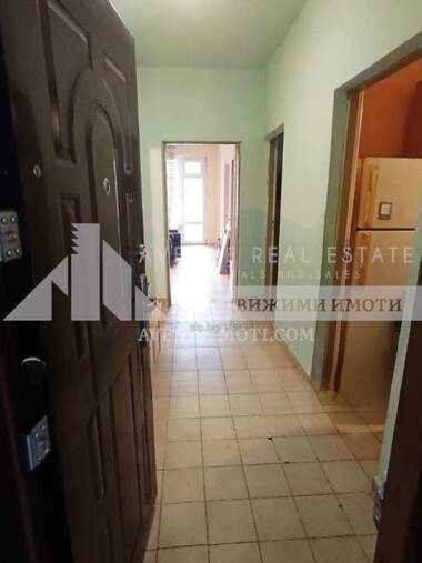 Vânzare - Apartament în Trakia,  Plovdiv