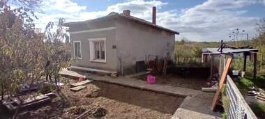 For sale - House in Lomnitsa,  Dobrich