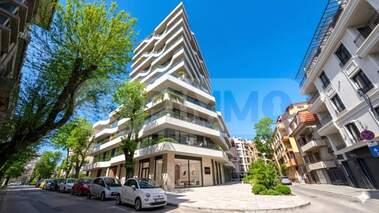 Vânzare - Apartament în Center,  Varna