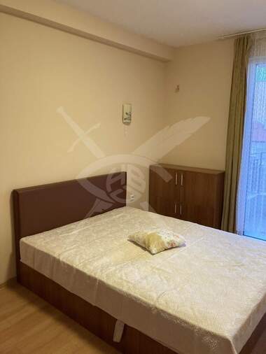 Închiriere - Apartament în Levski,  Varna