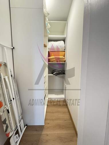 Miete - Wohnung in Winiza,  Warna