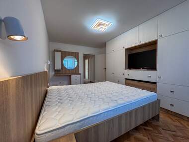 Miete - Wohnung in Lazur,  Burgas
