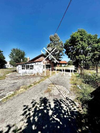 Satış - İnşaat arsası olarak Karnobat,  Burgas