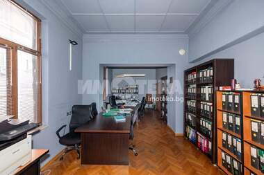 Продажба - Апартамент в Център,  Пловдив