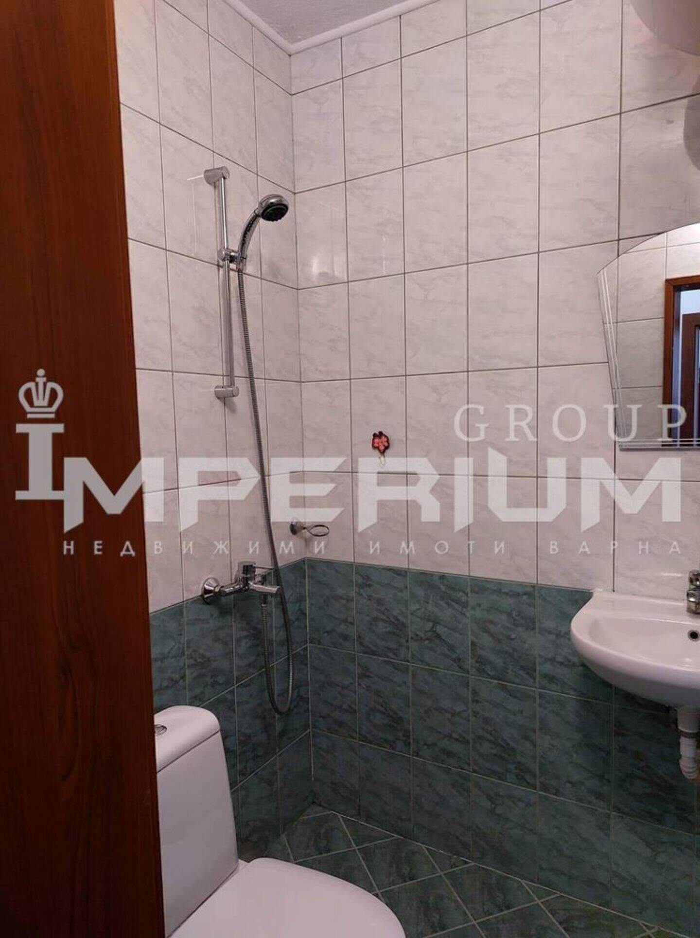 Двустаен Апартамент в Колхозен пазар, Варна – снимка 8