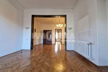 Verkauf - Wohnung in Center,  Sovia