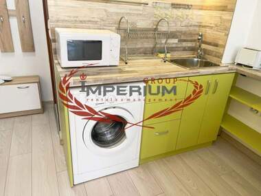 Închiriere - Apartament în Briz,  Varna