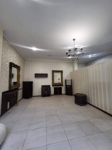 Vânzare - Salon de frumusețe/Birou/Magazin/Depozit/Cabinet de stomatologie în Idealen țentăr,  Pazardjik