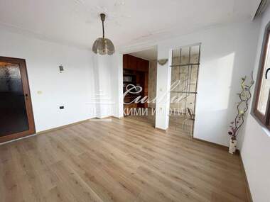 For sale - Apartment in Pazara,  Shumen