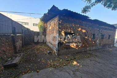 Аренда - Производственное помещение в Кючук Париж,  Пловдив