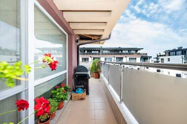 Vânzare - Apartament în Iujen,  Plovdiv