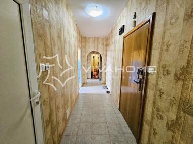 Satış - Apartman olarak Mladost 1,  Varna