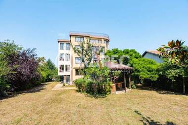 Продажба - Къща в Траката,  Варна