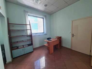 For rent - Office in Center,  Haskovo