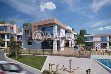 Продажба - Къща в Траката,  Варна