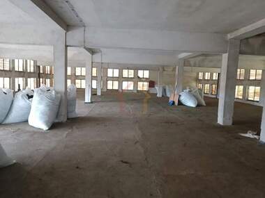 Vânzare - Depozit/Spațiu industrial/Spațiu de depozitare în Biala Slatina,  Vrața