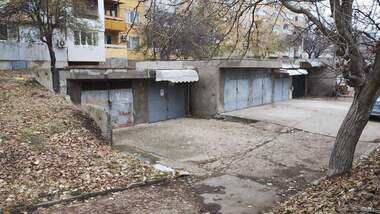 Πώληση - Γκαράζ σε Чародейка - Север,  Русе
