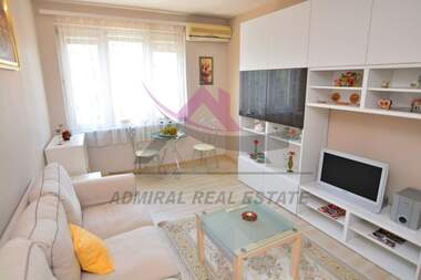 For rent - Apartment in VINS - Cherven ploshtad,  Varna