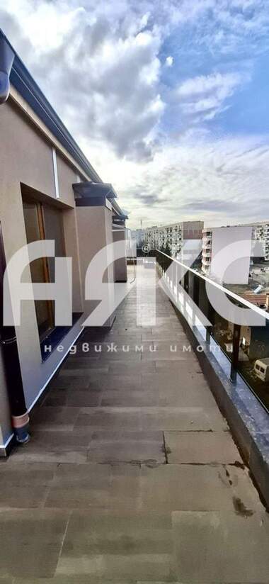 For sale - Apartment in Nadejda 3,  Sofia