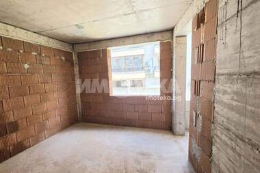 For sale - Apartment in Center,  Varna