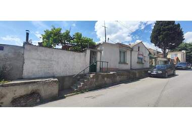 For sale - House in Maksuda,  Varna