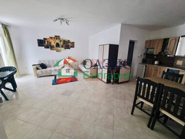 Verkauf - Wohnung in Koschariza,  Burgas