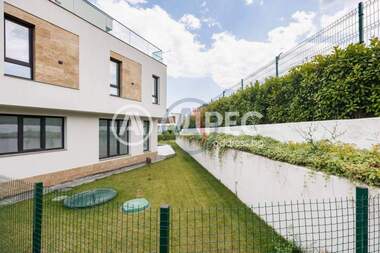 For sale - House in Trakata,  Varna