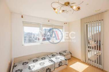 For sale - Apartment in Pogrebi,  Varna