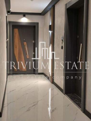 For sale - Apartment in Mladejki halm,  Plovdiv