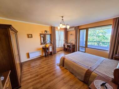Vânzare - Apartament în Nesebăr,  Burgas