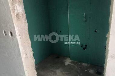Продажа - Квартира в Южен,  Пловдив