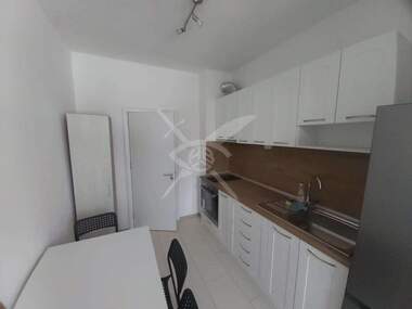 Miete - Wohnung in Mladejki halm,  Plowdiw