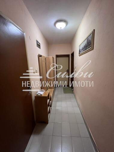 Închiriere - Apartament în Matematiceeskata gimnazia,  Șumen