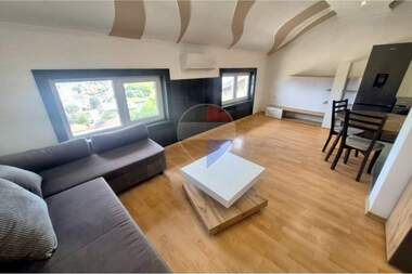 Închiriere - Apartament în Asparuhovo,  Varna