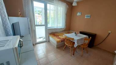 Satış - Apartman olarak Uçilishtni,  Haskovo