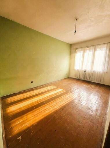 Vânzare - Apartament în Center,  Sofia