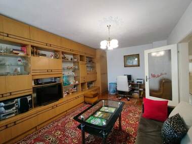 Продажа - Квартира в Дружба 2,  Русе