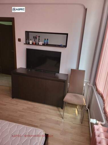 Închiriere - Apartament în Ideal City Center,  Pleven
