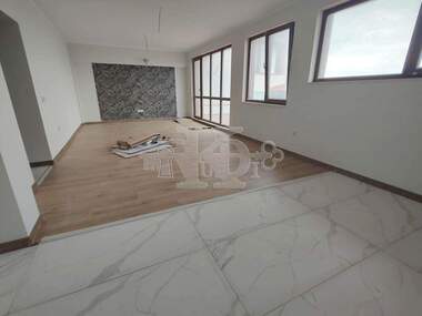 For sale - Apartment in Vinica,  Varna