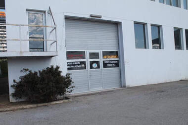 Miete - Industriegebäude in Kolü Vitscheto,  Weliko Tarnowo