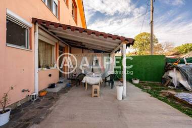 Vânzare - Casă în Brestnik,  Plovdiv