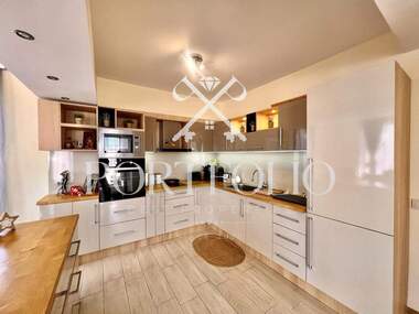 Satış - Apartman olarak Pomorie,  Burgas