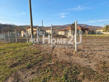 Satış - İnşaat arsası olarak Batovo,  Dobriç