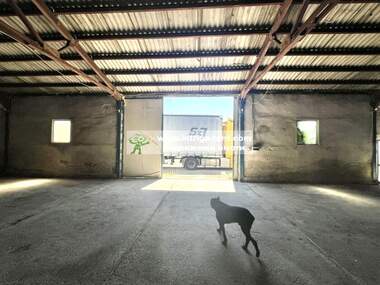 For rent - Storage/Warehouse/Repair shop/Storage Unit in Promishlena zona-Iug,  Haskovo